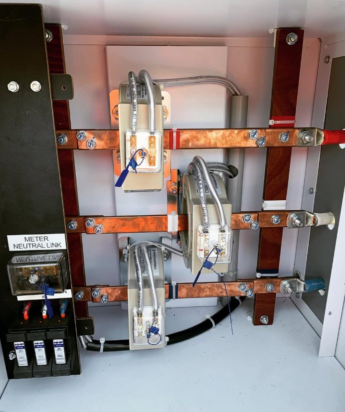 CT metering panel with copper busbars